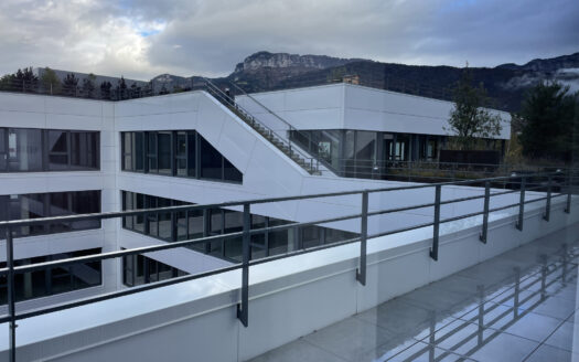 Bureaux neuf 88 m2 – Glaisins