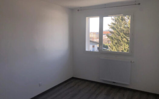 T3 – 75 m2 proche commodités