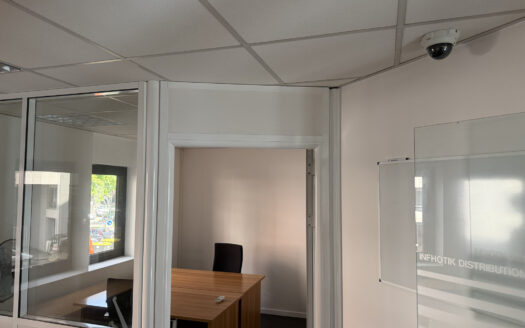 Bureaux modernes connectés et sécurisés