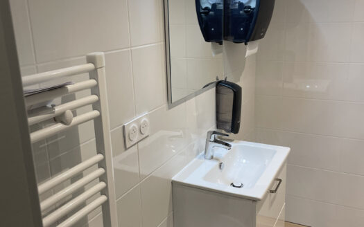 BUREAUX NEUF 2 PIECES