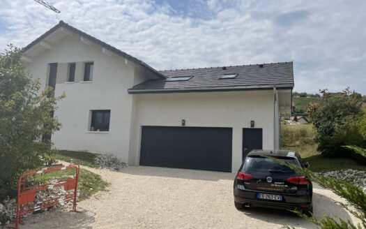Appartement neuf à louer 750 EUR par mois à Charvonnex