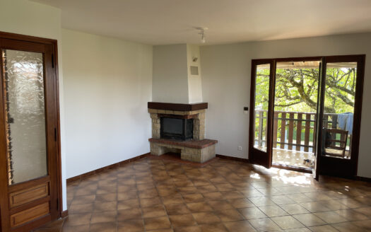 Maison avec 3 chambres en vente 499000 EUR à La Balme-De-Silli