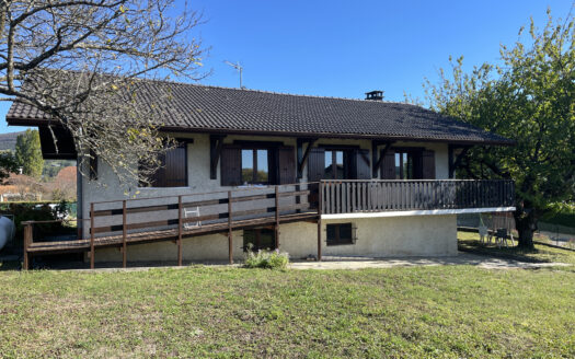 Maison avec 3 chambres en vente 499000 EUR à La Balme-De-Silli
