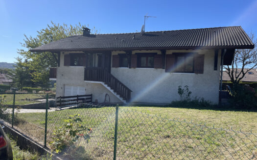 Maison avec 3 chambres en vente 499000 EUR à La Balme-De-Silli